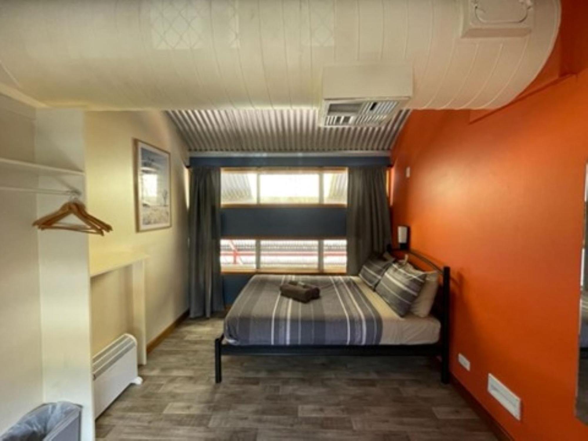 Yha Alice Springs Hostel Exterior photo